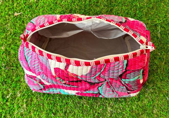 Leaf Printed Quilted Cotton Cosmetic Bag Toiletry Women Bags