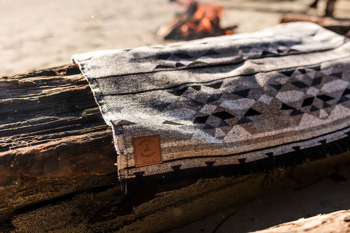 Tofino Beach Blanket | ALPINE