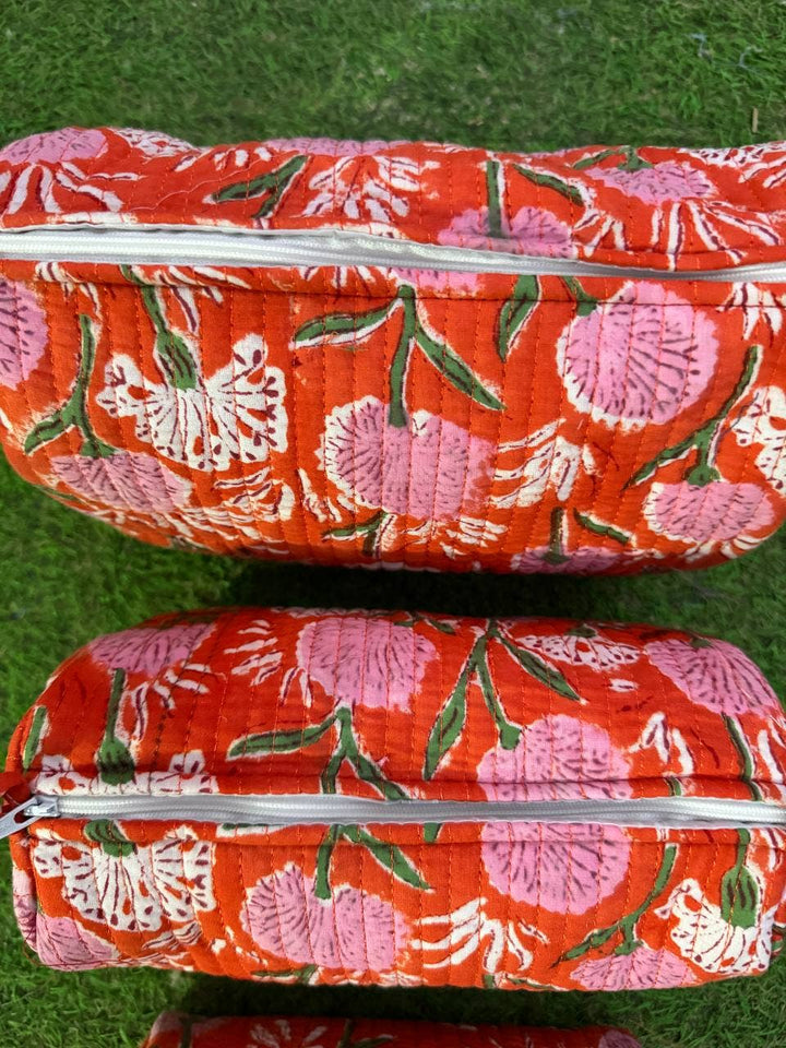 Zipper Pouch Cosmetic Bag Quilted Women Bag Floral Print Bag