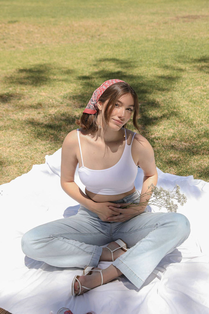 Floral Vine Neckerchief – Perfect Retro Bandana Accessory: Brick