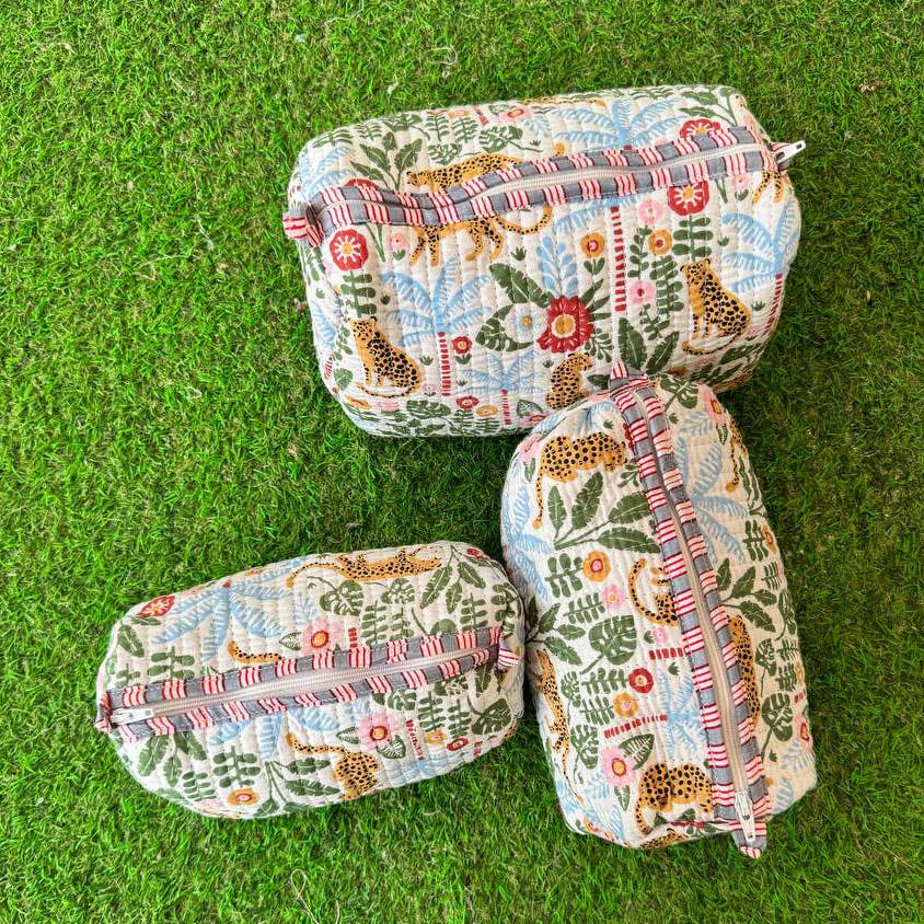 Tiger Printed Cotton Quilted Bag Zipper Cosmetic Women Bags