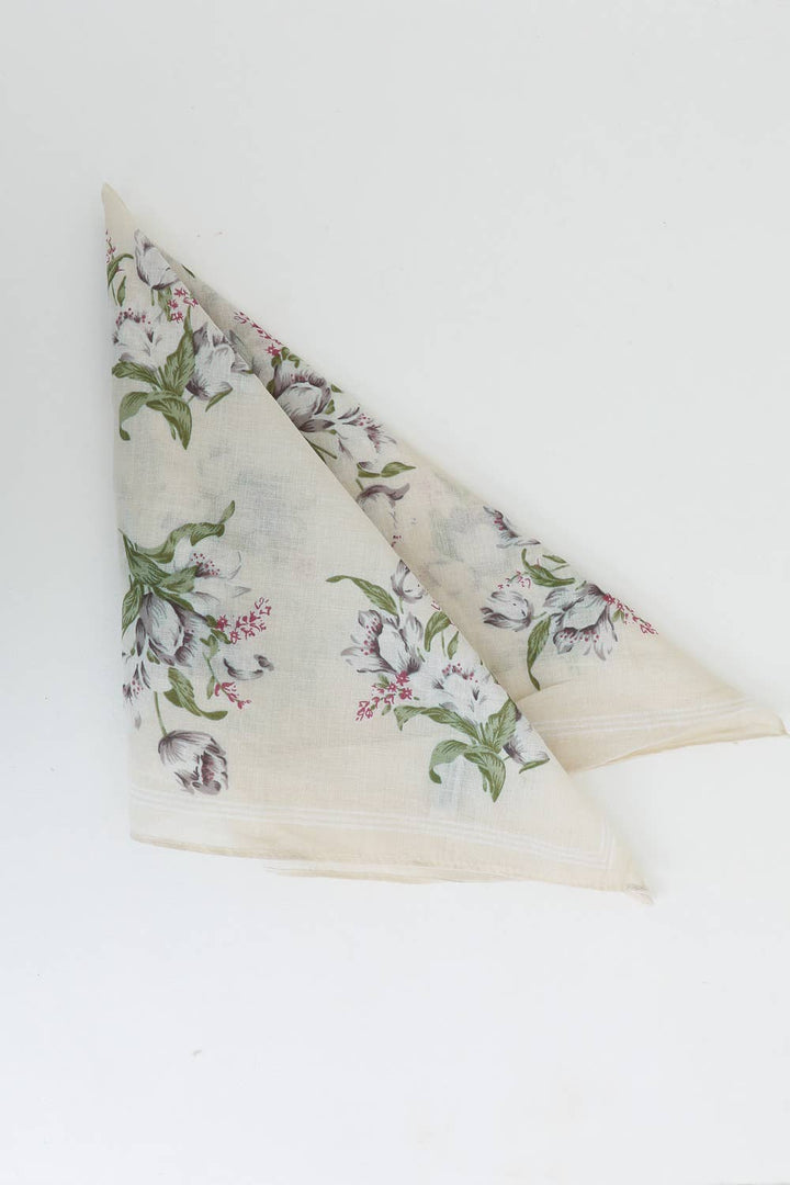 High-Quality Orchid Pattern Bandana - Ideal for All Seasons: Ivory