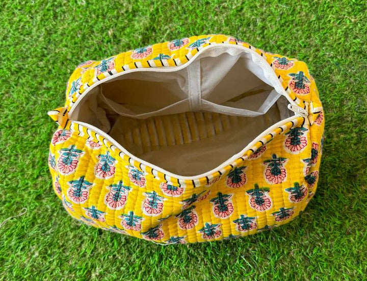 Printed Cotton Handmade Quilted Bag Toiletry Bag Travel Bags