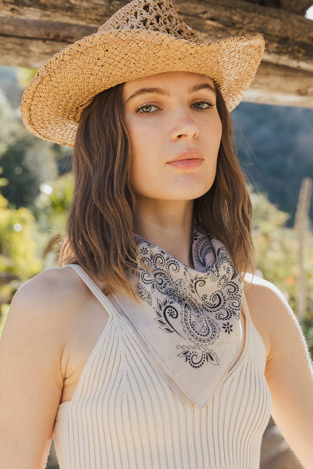 Classic Paisley Floral Bandana - Lightweight Cotton 🌼: Rust