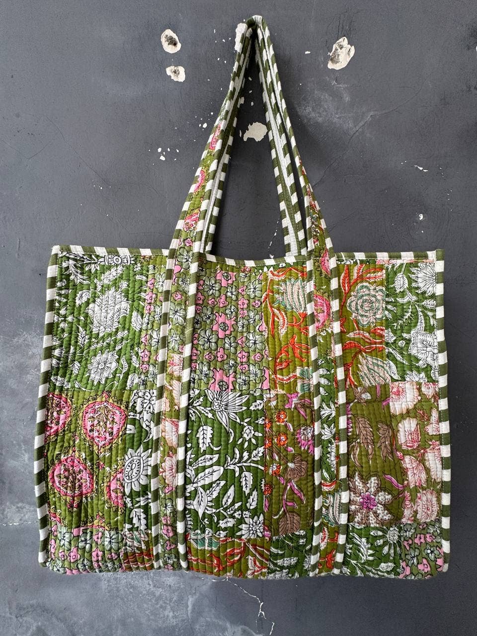 Machine Quilted Cotton Shopping Bags Patchwork Floral Print